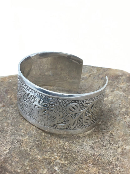 Navajo Sterling Silver Stamped Children's Cuff Bracelet 04052