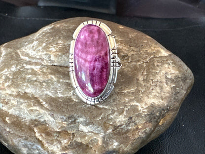 Womens Purple Spiny Oyster Navajo Sterling Silver Ring Size 6.5 18583