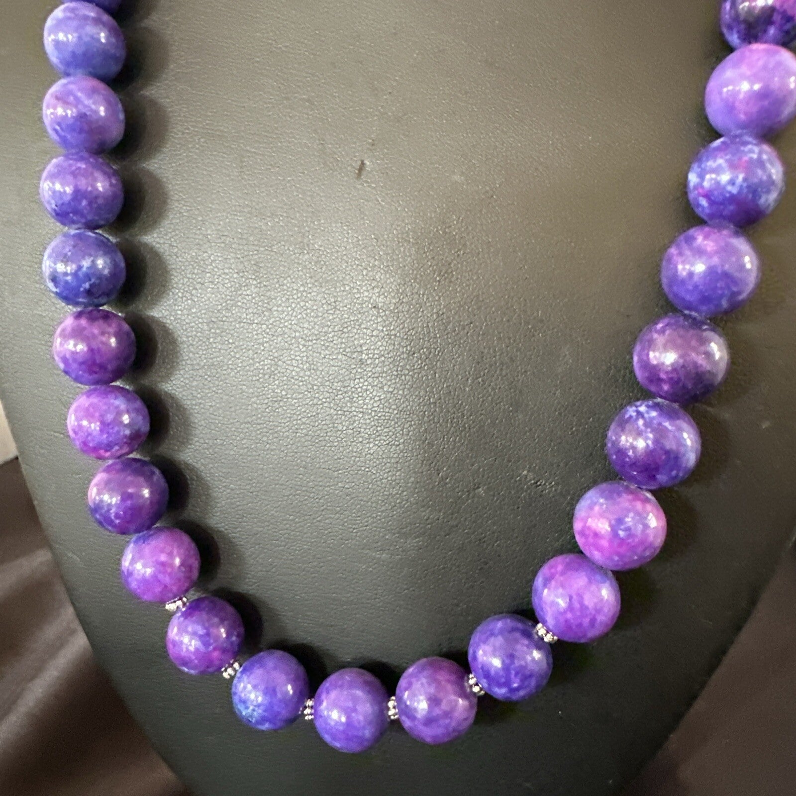 Royal  Purple Stone Graduated Bead Navajo Sterling Silver Necklace 21” 18076