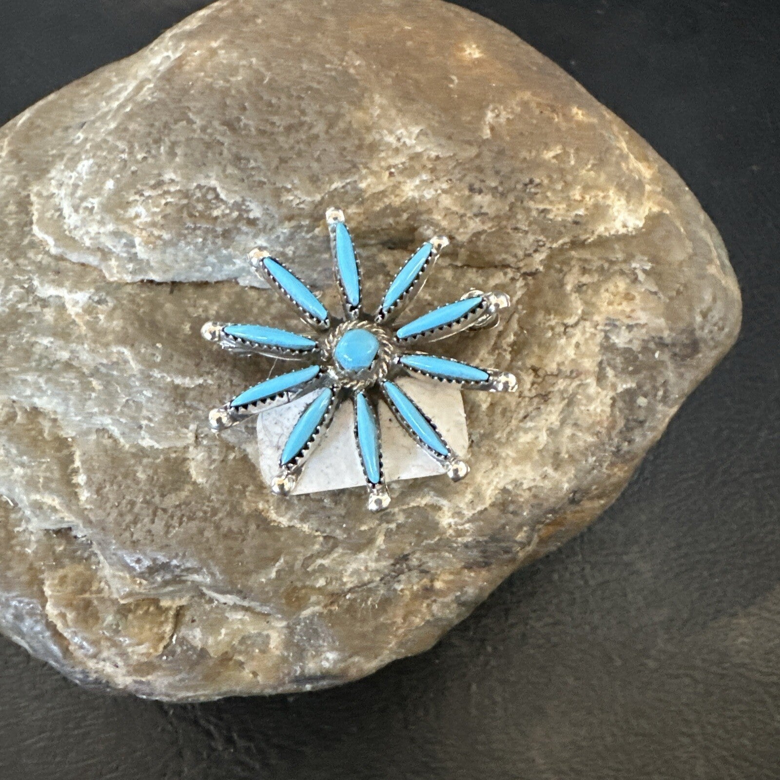 Native Blue Turquoise Needle Point Zuni Sterling Silver Pin Pendant 17846