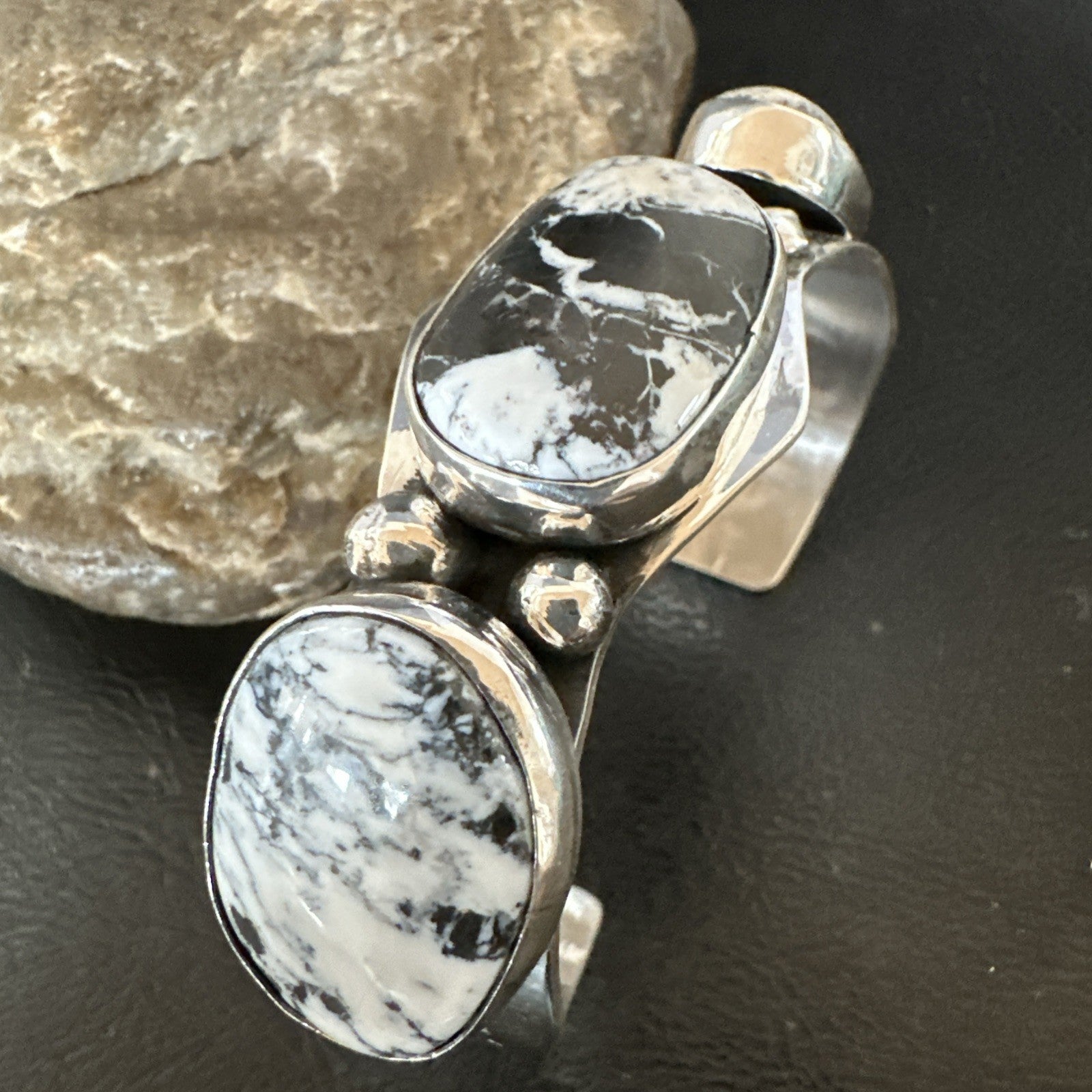 Mens WoMens White Buffalo Turquoise Navajo Sterling Silver Cuff Bracelet 19503