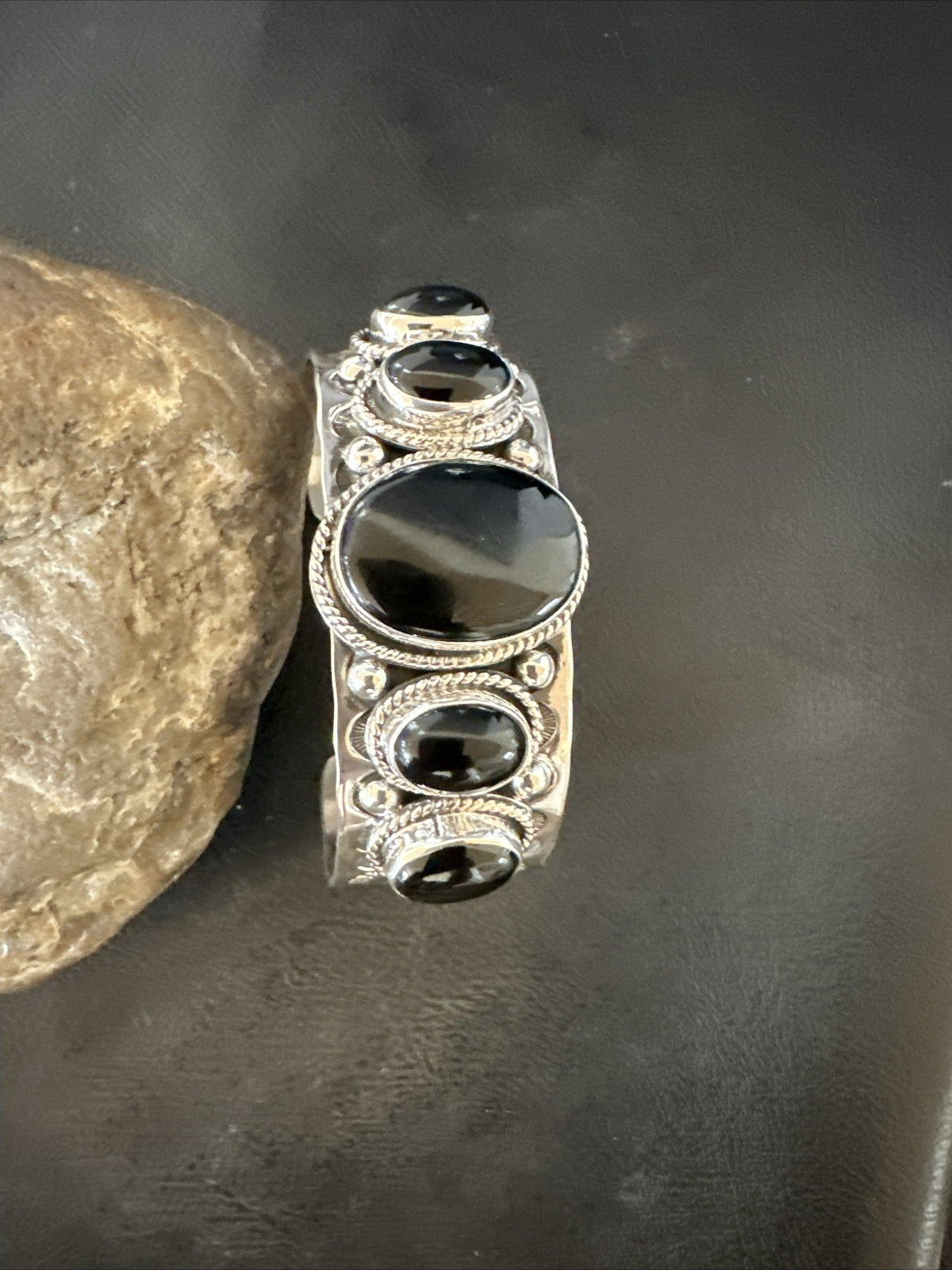 Native Mens Navajo Sterling Silver Black Onyx Cuff Bracelet 5 Stone 18018