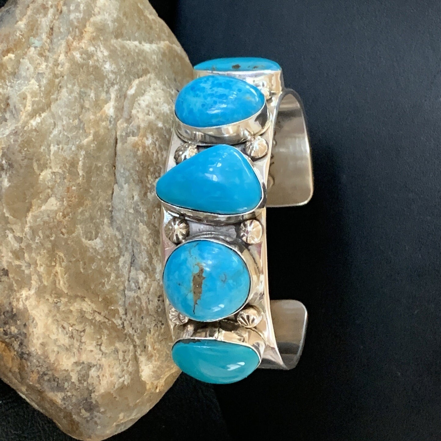 Kingman Turquoise Row Navajo Sterling Silver Cuff Bracelet 1410
