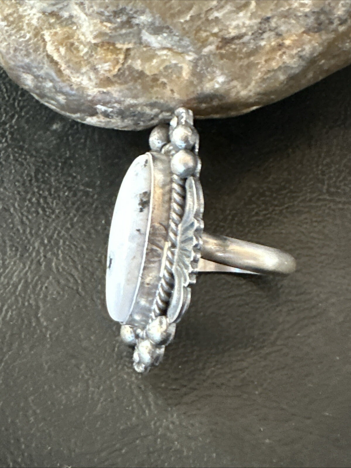 Womens White Buffalo Turquoise Navajo Sterling Silver Ring Size 7 18625