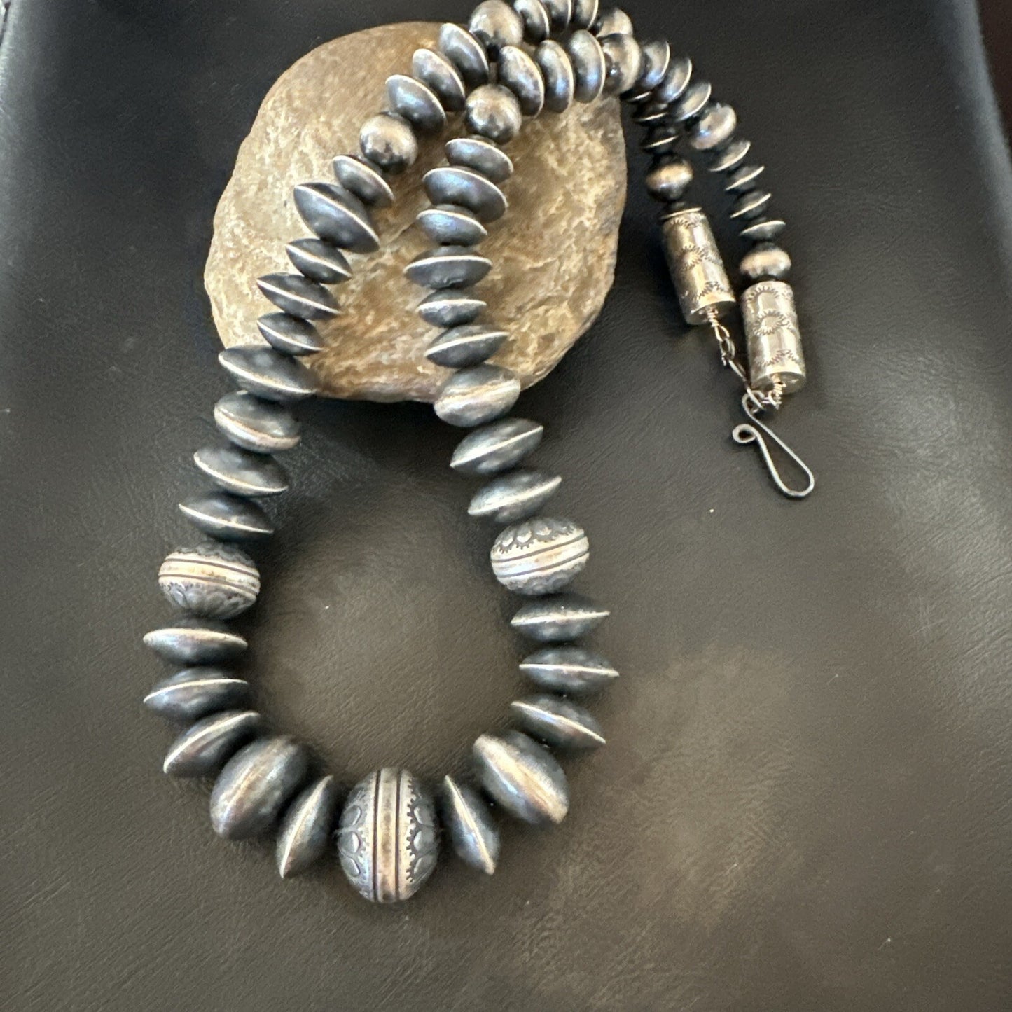 Handmade Bench Navajo Pearls Sterling Silver Bead Necklace 25” 18176