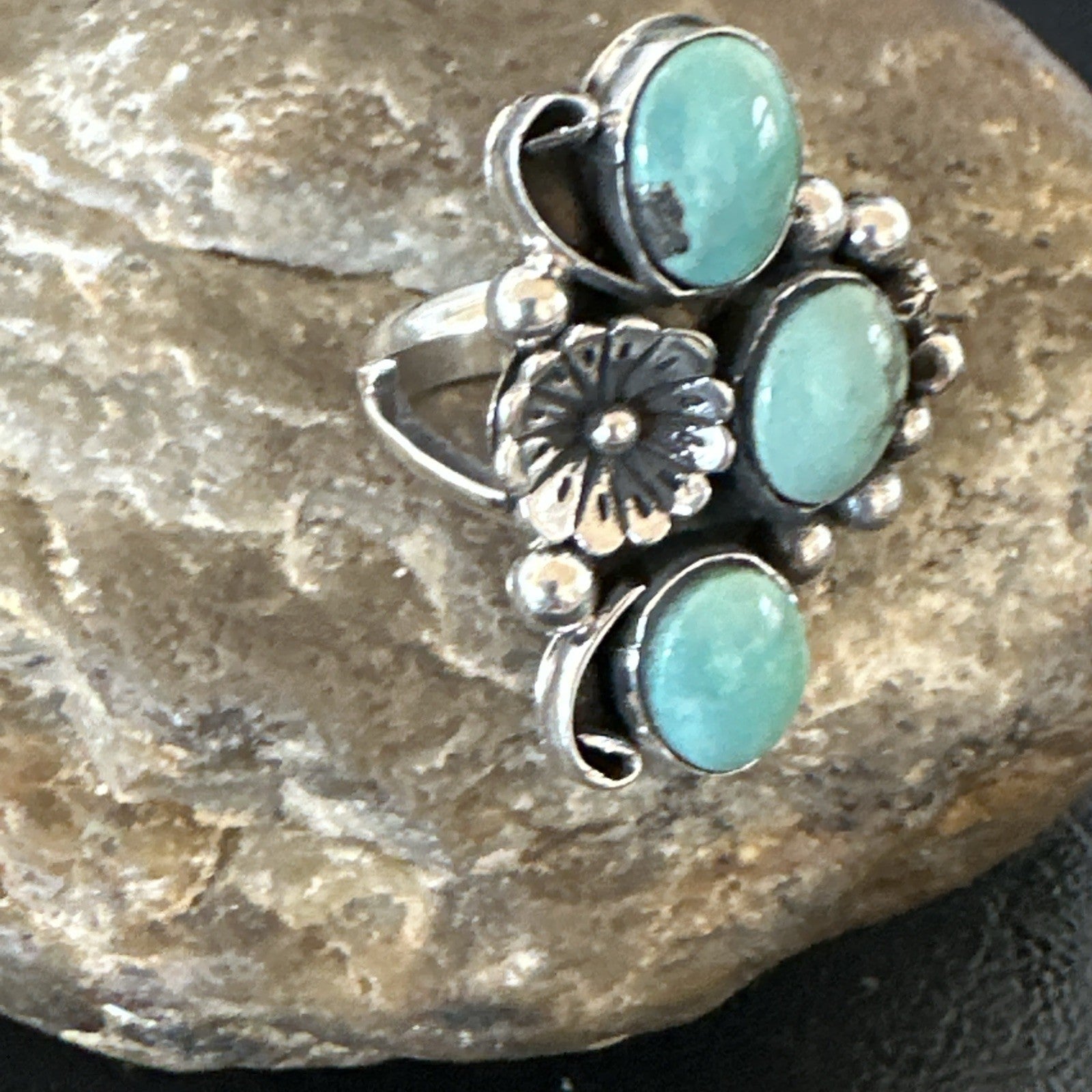Yazzie Ring Green Turquoise Navajo Sterling Silver Cluster Size7.5 19203