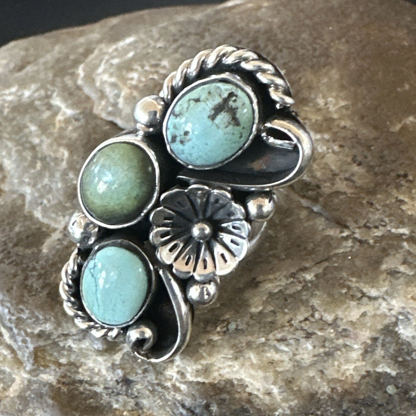 Blue Green Turquoise Navajo Sterling Silver Cluster Ring Size 8.5 19079