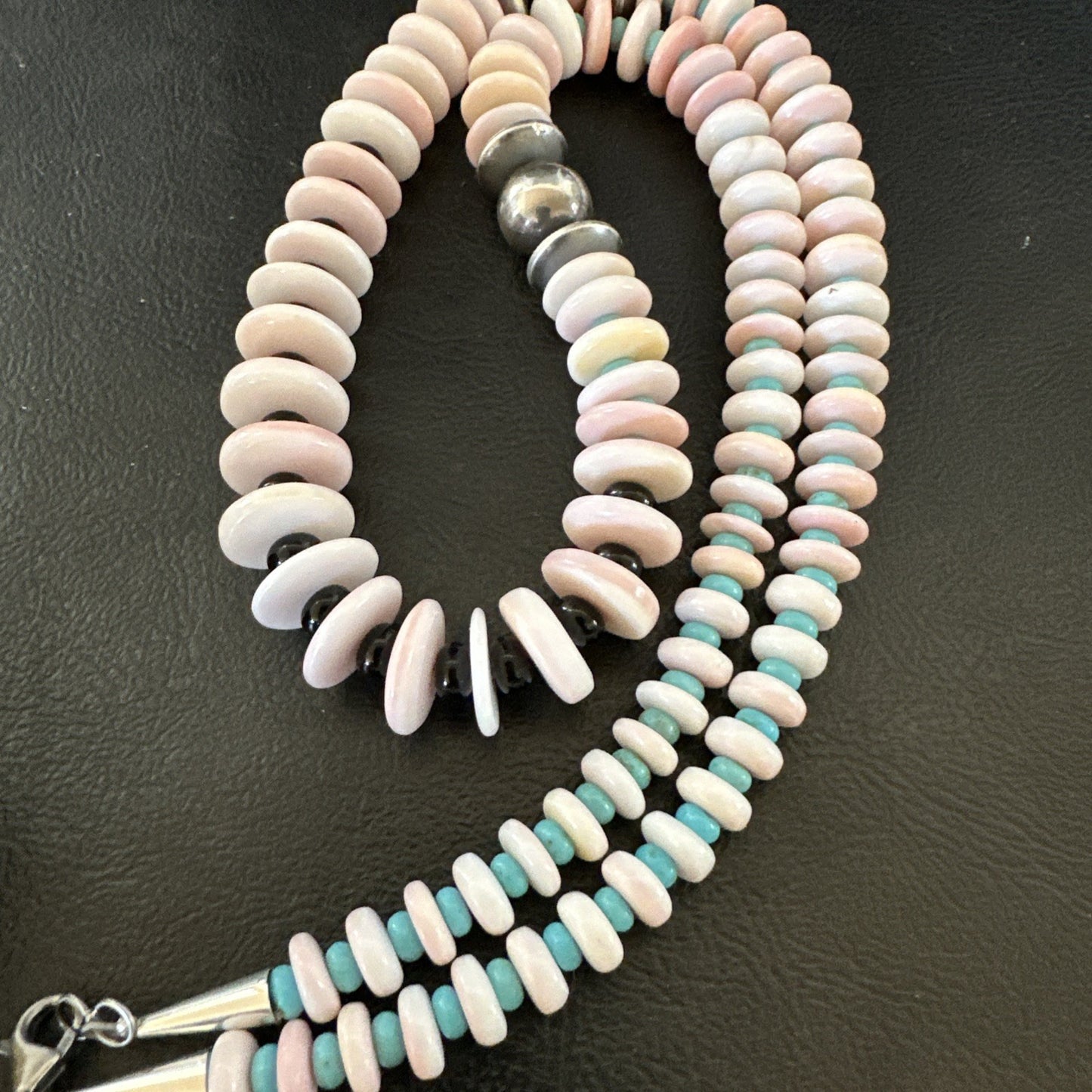 Pink Queen Conch Turquoise Graduated Navajo Sterling Silver Necklace 24” 19016