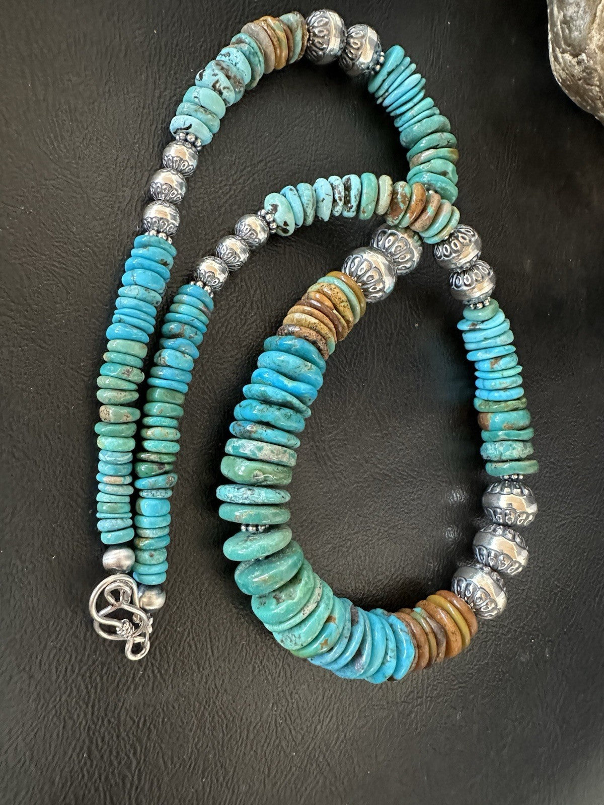WoMens Blue Green Turquoise Navajo Sterling Silver Necklace 24” 19492