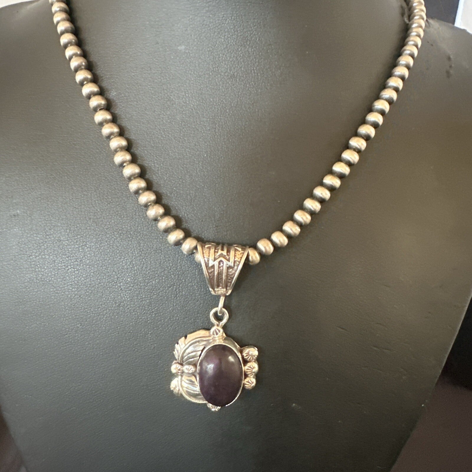 Purple Stone Pendant Navajo Pearls Sterling Silver Necklace 20” 18046