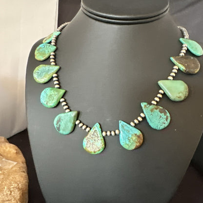Navajo Pearls Silver Green Teardrop Turquoise Necklace 19229
