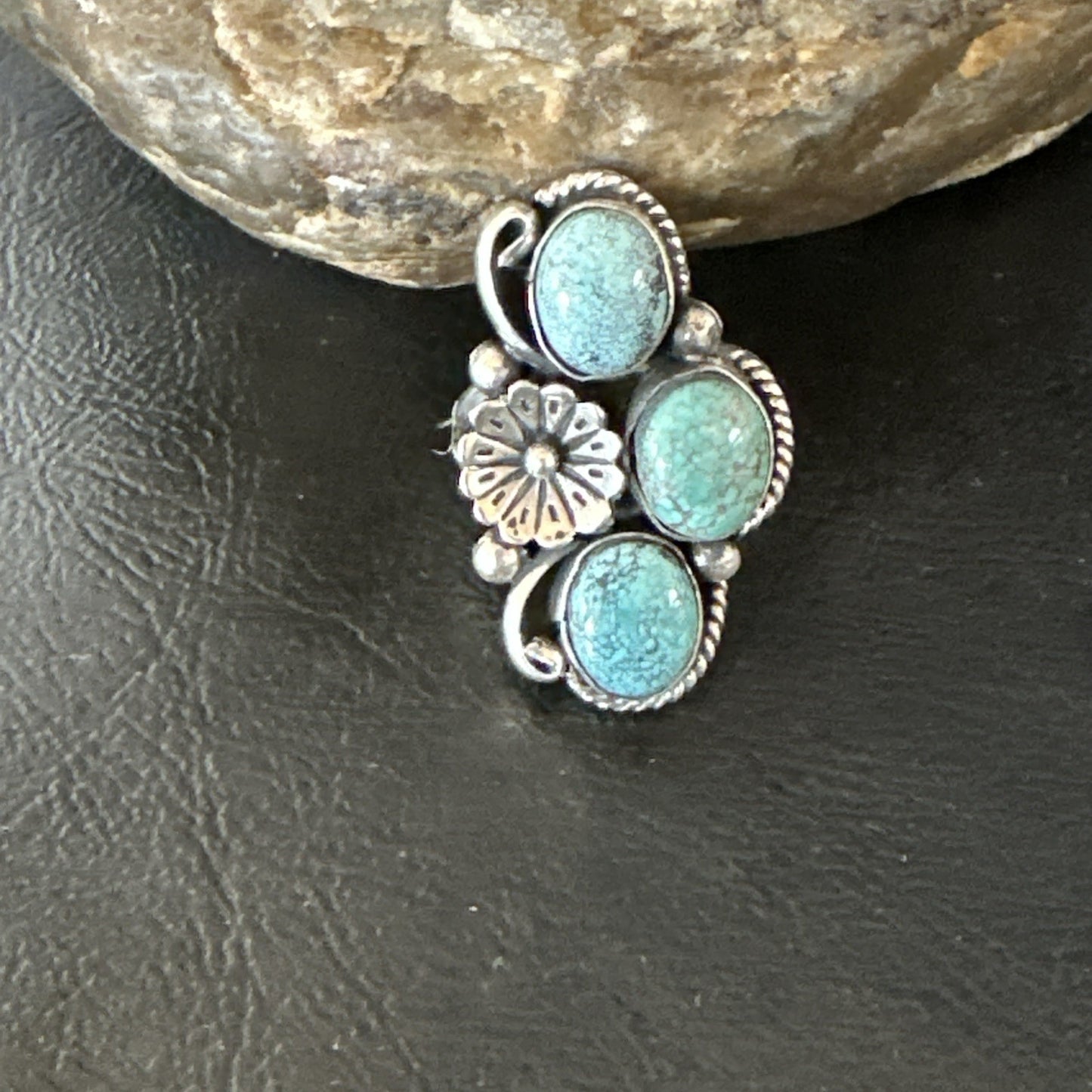 Yazzie Ring Blue Turquoise Navajo Sterling Silver Cluster Size 7 19240