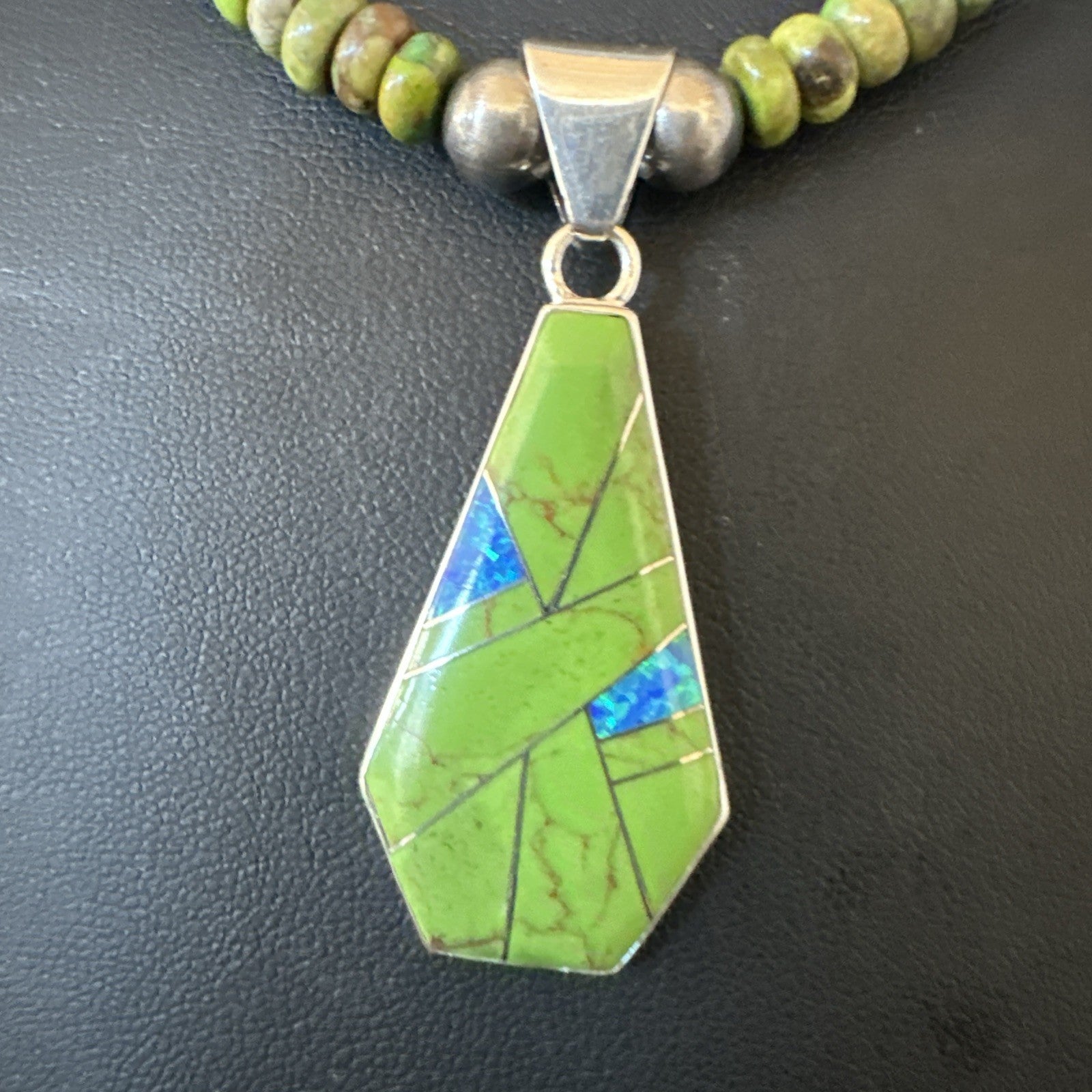 Womens Green Gaspeite Turquoise Pendant Navajo Sterling Silver Necklace 19546