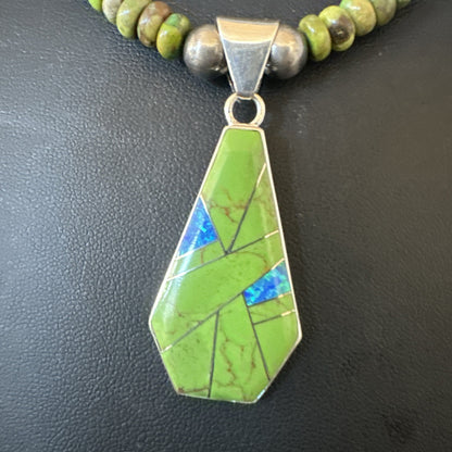 Womens Green Gaspeite Turquoise Pendant Navajo Sterling Silver Necklace 19546