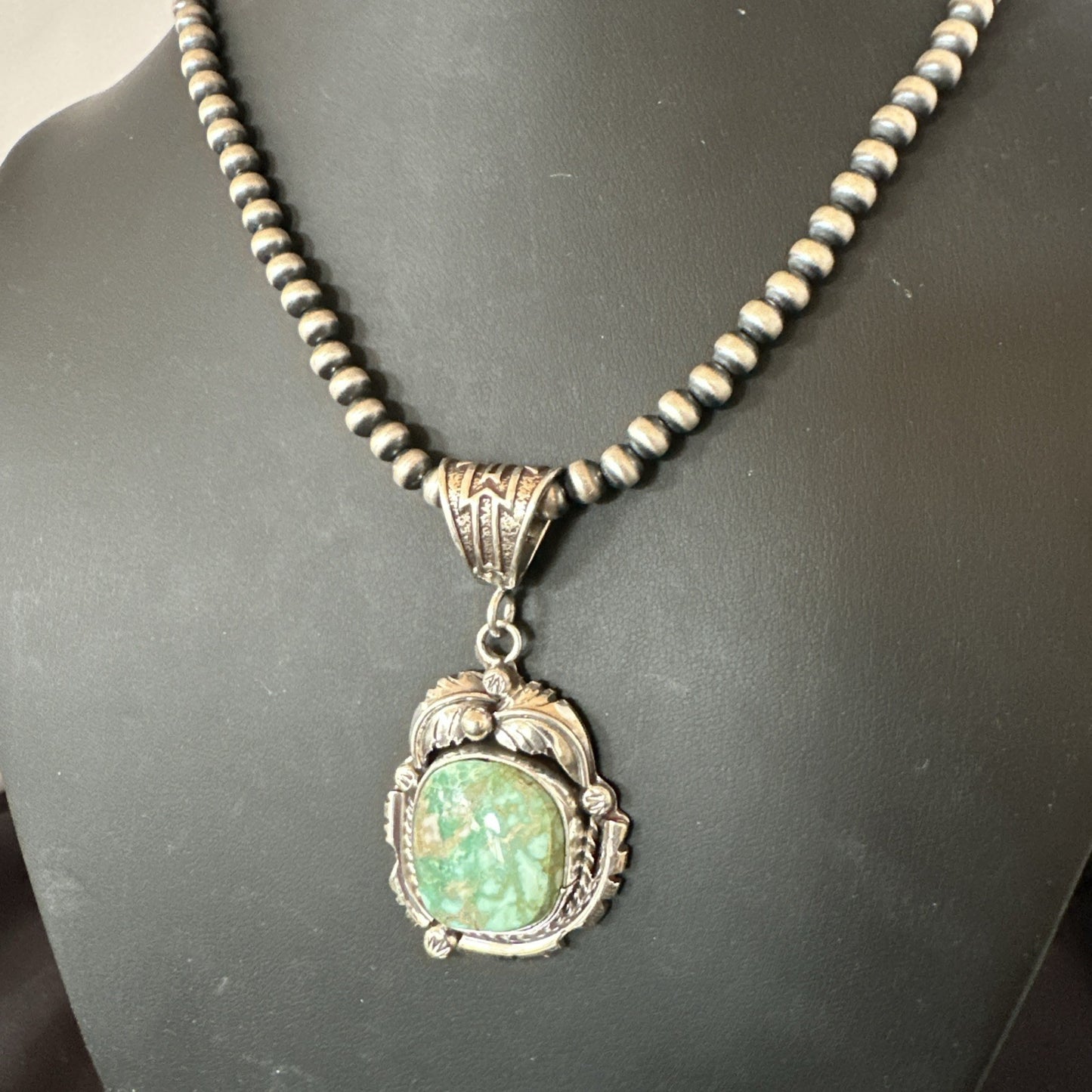WoMens Navajo Sterling Silver  Green Royston Turquoise Necklace Pendant 19365