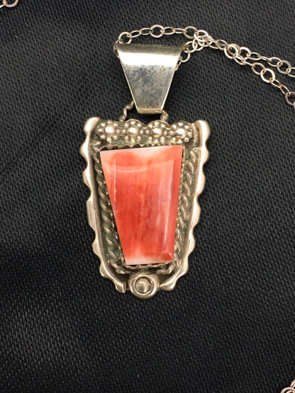 Spiny Oyster Pendant Navajo Sterling Silver Chain Necklace 2621