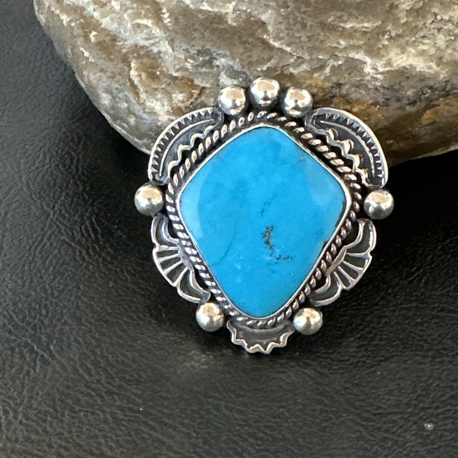 Handmade Navajo Sterling Silver  Blue Kingman Turquoise Ring Size 9.75 19622