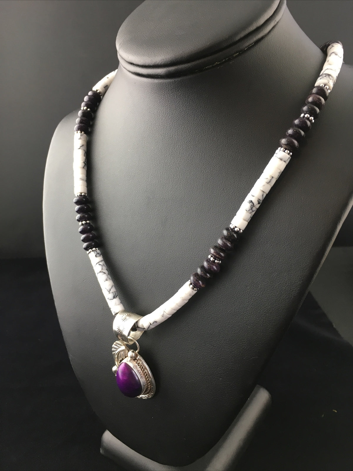 Native  Purple Stone & Howlite Bead Navajo Sterling Silver Necklace 04607