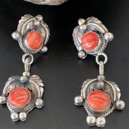 Red Spiny Oyster Southwestrn Navajo Sterling Silver Dangle Earring 02066