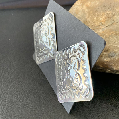 Womens Navajo Sterling Silver Earrings 01666N