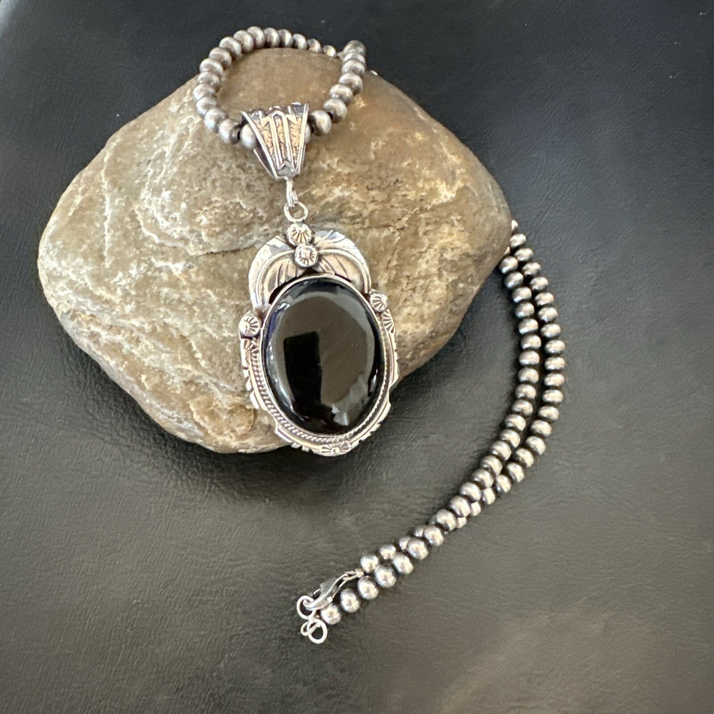 Mens Womens Black Onyx Pendant Navajo Sterling Silver Beads Necklace 18307
