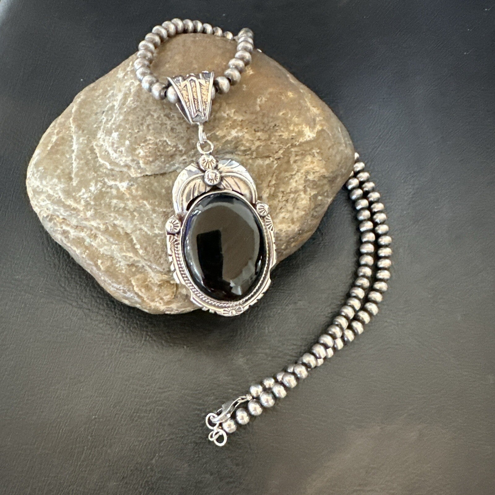 Mens Womens Black Onyx Pendant Navajo Sterling Silver Beads Necklace 18307