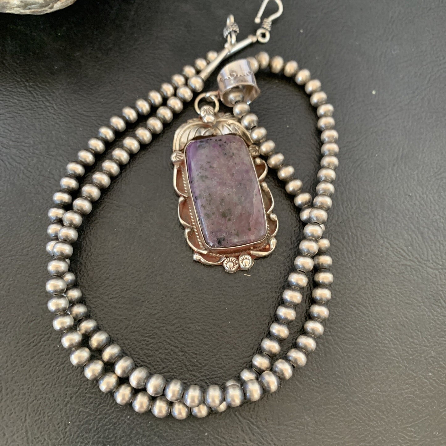 Purple Stone Pendant Navajo Pearls Sterling Silver Necklace 19459