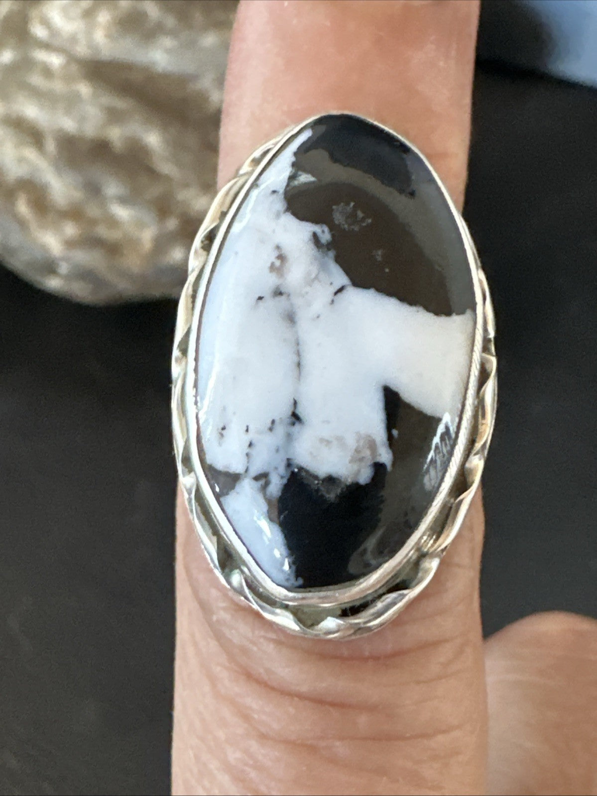 Black White Buffalo Turquoise Navajo Sterling Silver Ring Size 7 19806