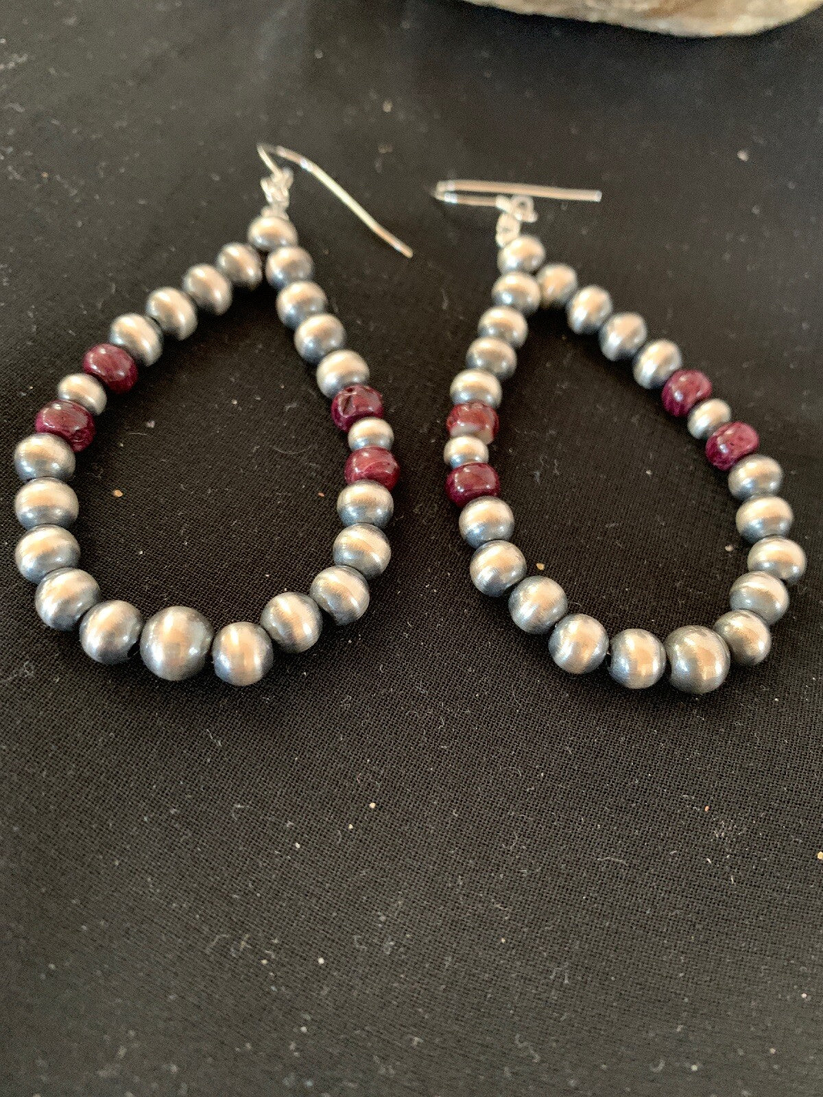Native Purple Spiny Oyster Sterling Silver Beads Navajo Earrings 3248