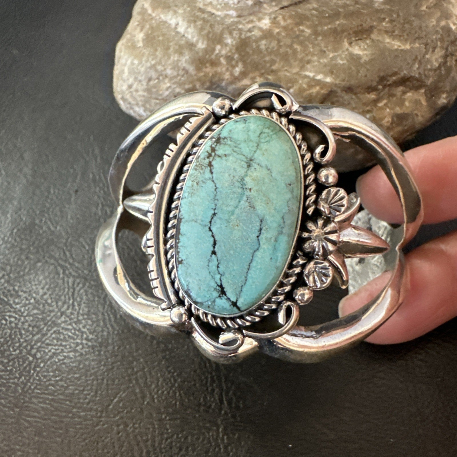 Yazzie Kingman Turquoise Navajo Sterling Silver Tufa Cast Cuff Bracelet 19690