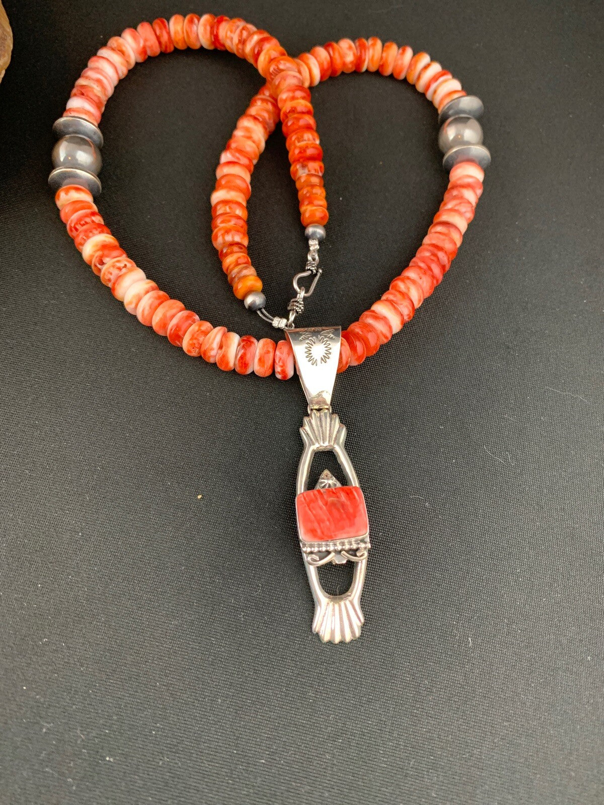 Native Mens Red Spiny Oyster Pendant Navajo Sterling Silver Necklace 04782
