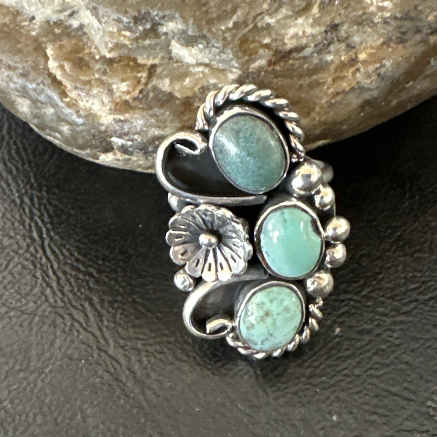 Yazzie Ring Green Turquoise Navajo Sterling Silver Cluster Size 8.5 19233
