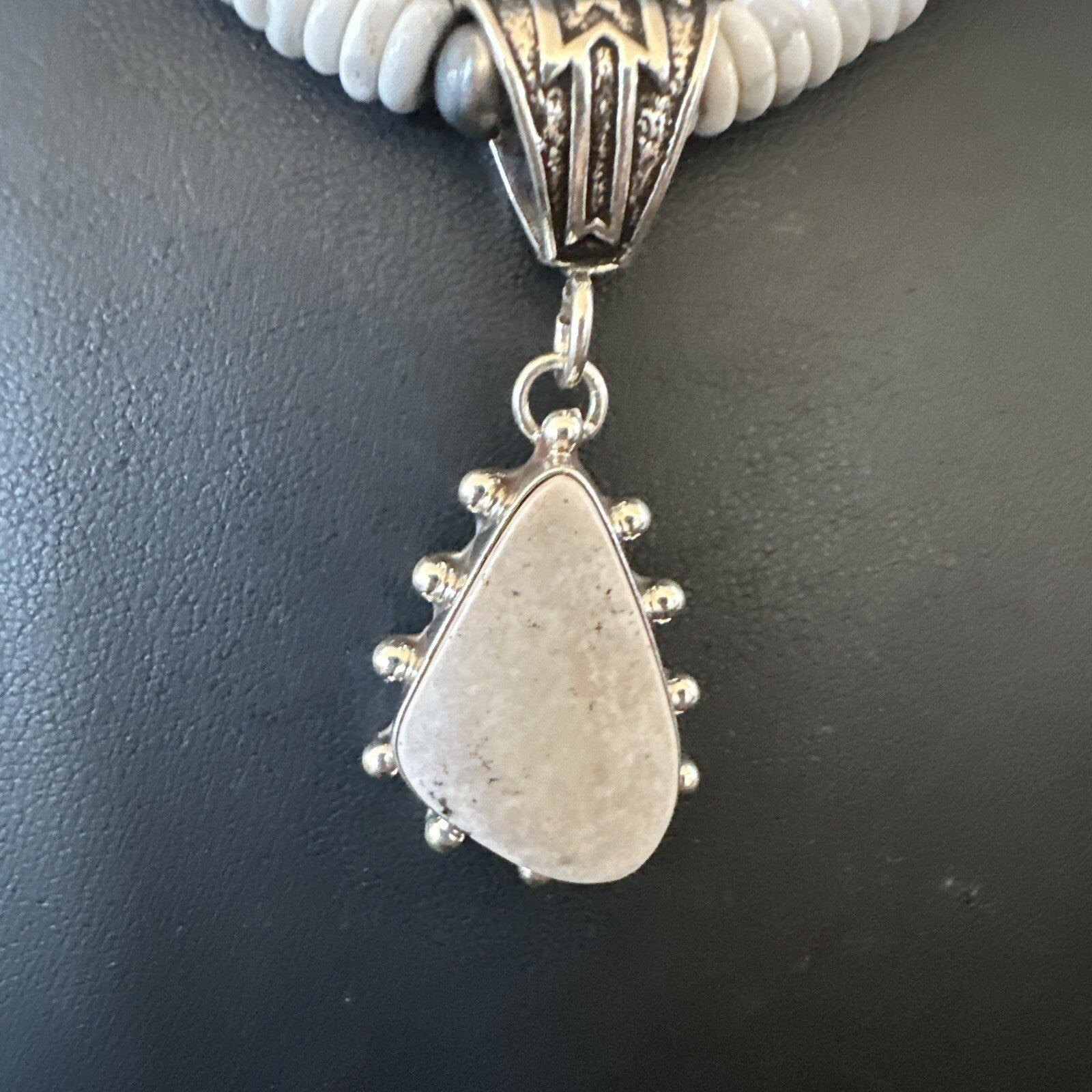 White Buffalo Turquoise Pendant Navajo Pearls Sterling Silver Necklace 22" 18258