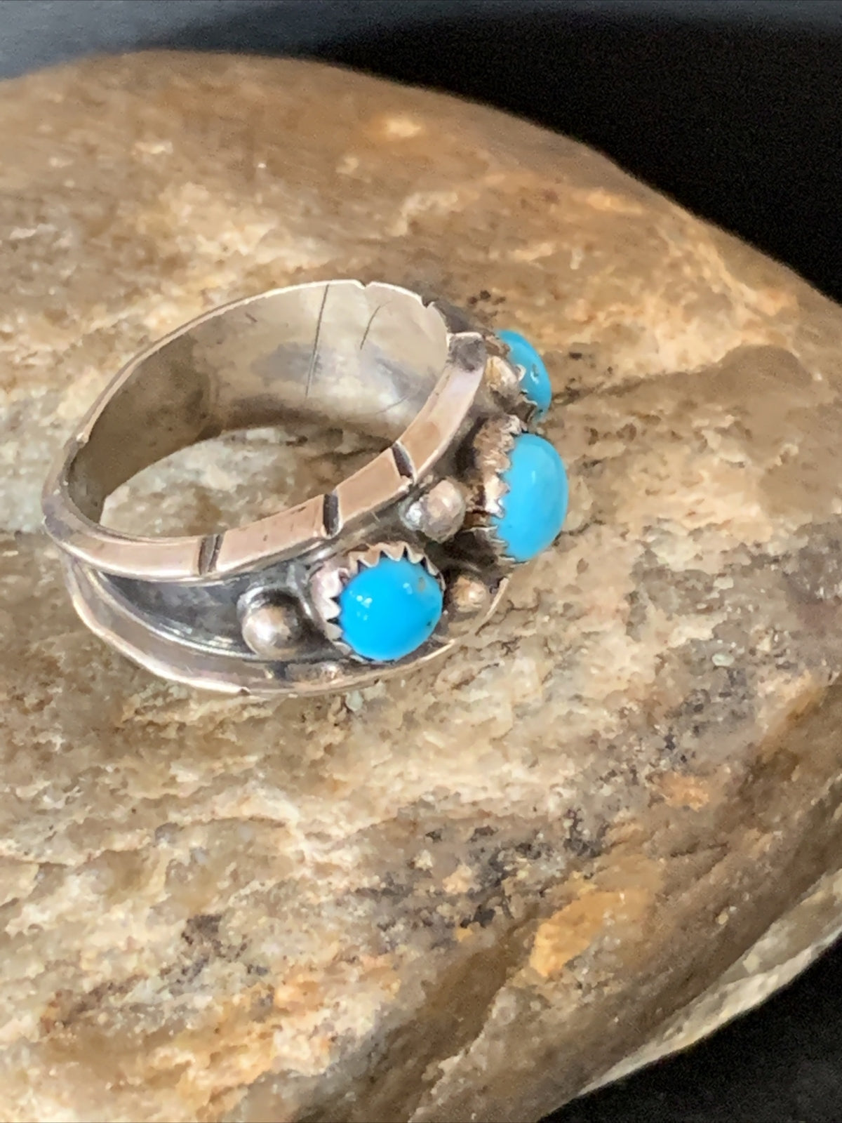Blue Turquoise 3 stone Navajo Sterling Silver Old Pawn Ring Size 8 10788