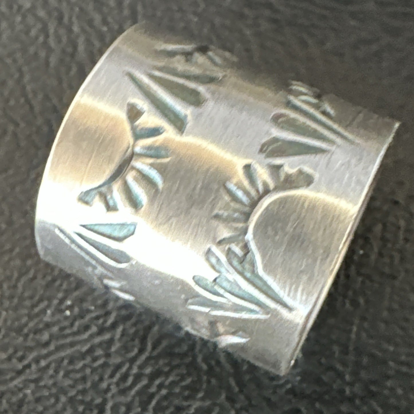 Mens Women Wedding Wide Band Navajo Stamped Sterling Silver Ring Size 7 19063