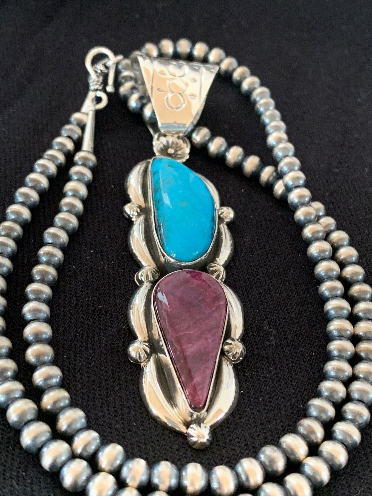 Kingman Turquoise & Spiny Oyster Pendant Navajo Sterling Silver Necklace 04576