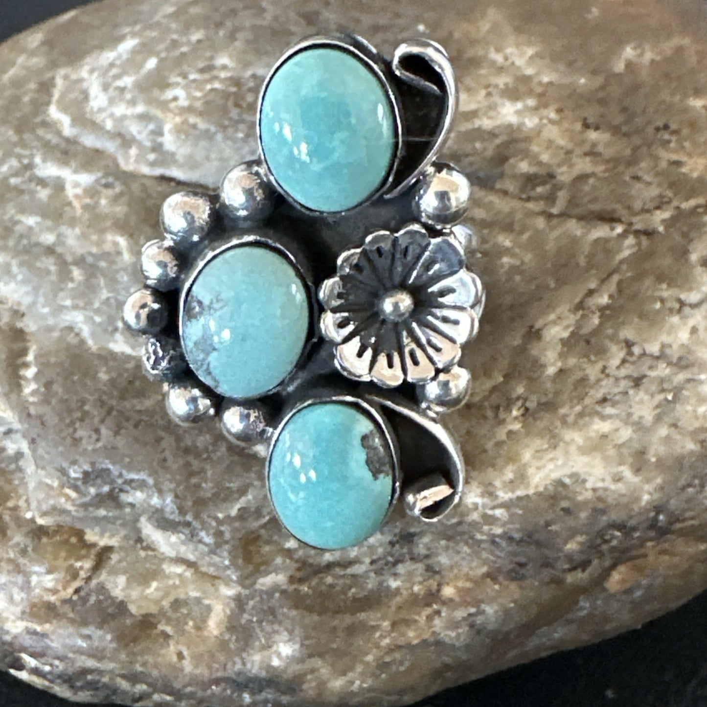 Yazzie Ring Green Turquoise Navajo Sterling Silver Cluster Size7.5 19203