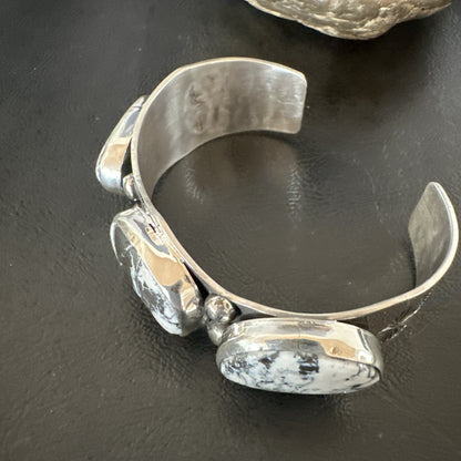 Mens WoMens White Buffalo Turquoise Navajo Sterling Silver Cuff Bracelet 19503
