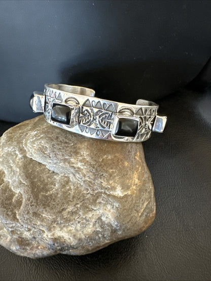 Mens Womens Navajo Sterling Silver Black Onyx Cluster Cuff Bracelet 7.75" 19431