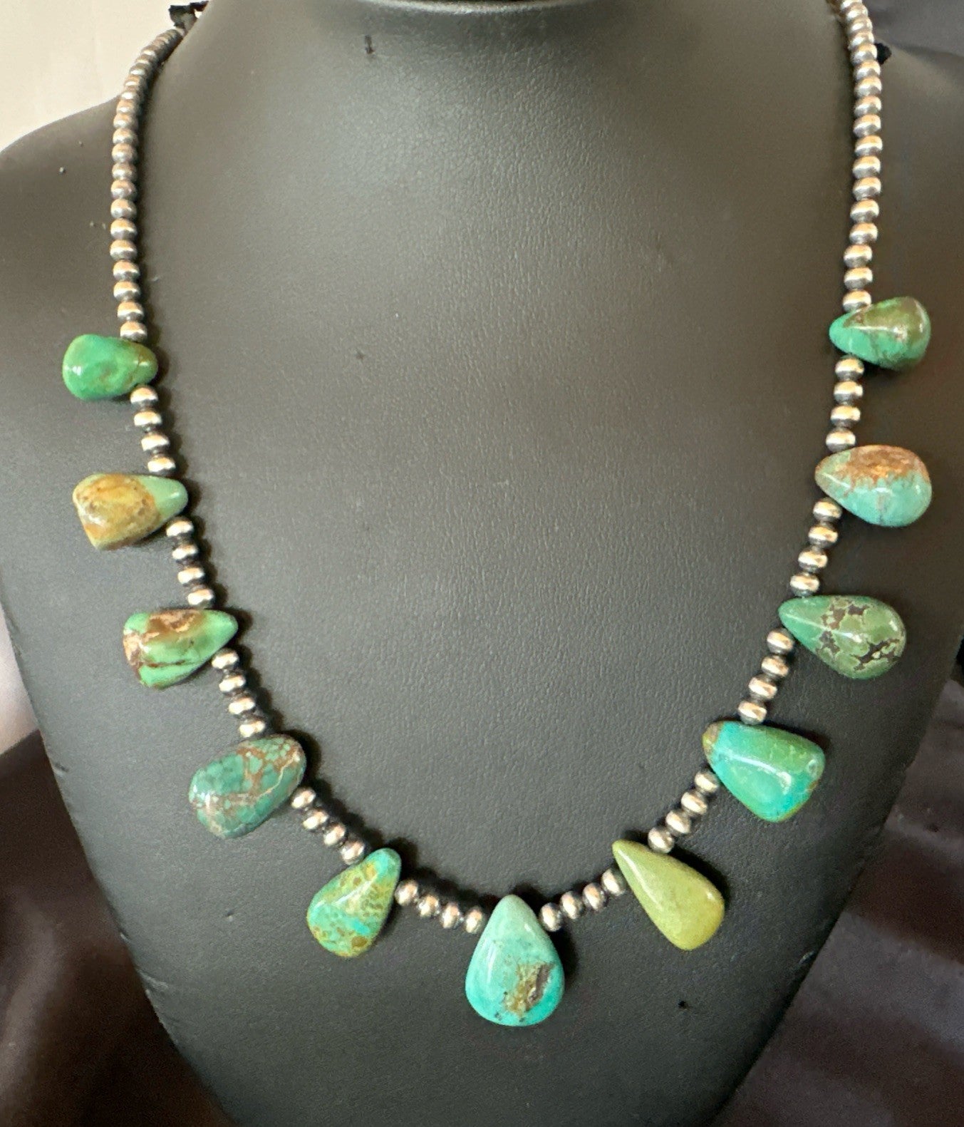 Navajo Pearls Silver Green Teardrop Turquoise Necklace 19015