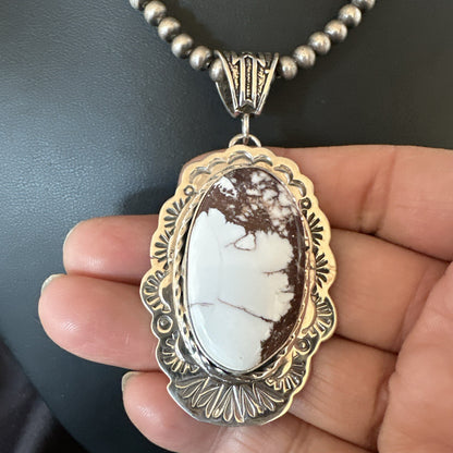 Wild Horse Turquoise Pendant Sterling Silver Beads Necklace 18026