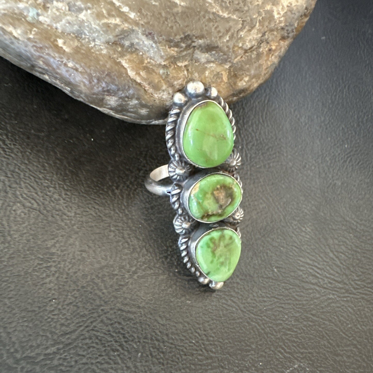Navajo Sterling Silver Cluster Green Sonoran Gold Turquoise Ring Sz 8 18599