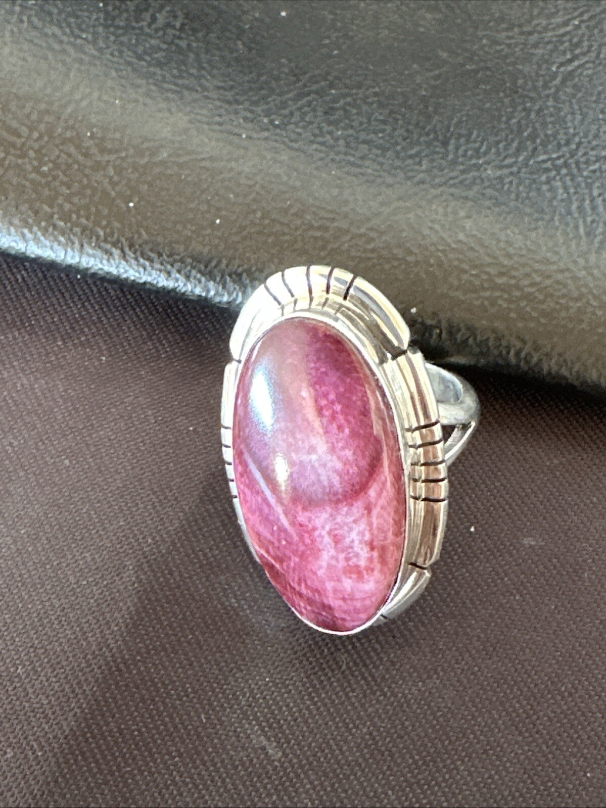Womens Purple Spiny Oyster Navajo Sterling Silver Ring Size 6.5 18582