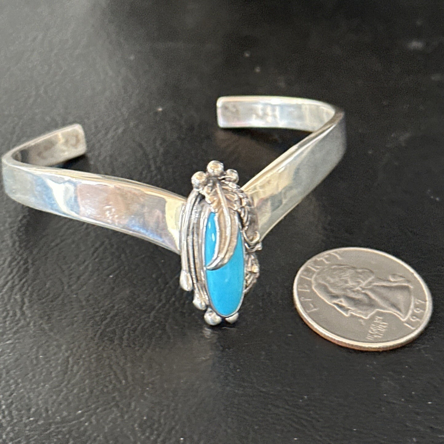 Kingman Turquoise Womens Navajo Sterling Silver Cuff Bracelet 14734