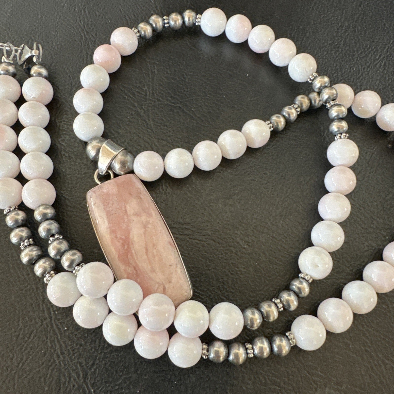 Southwestern Sterling Silver Pink Queen Conch Bead Necklace Pendant 20" 19584