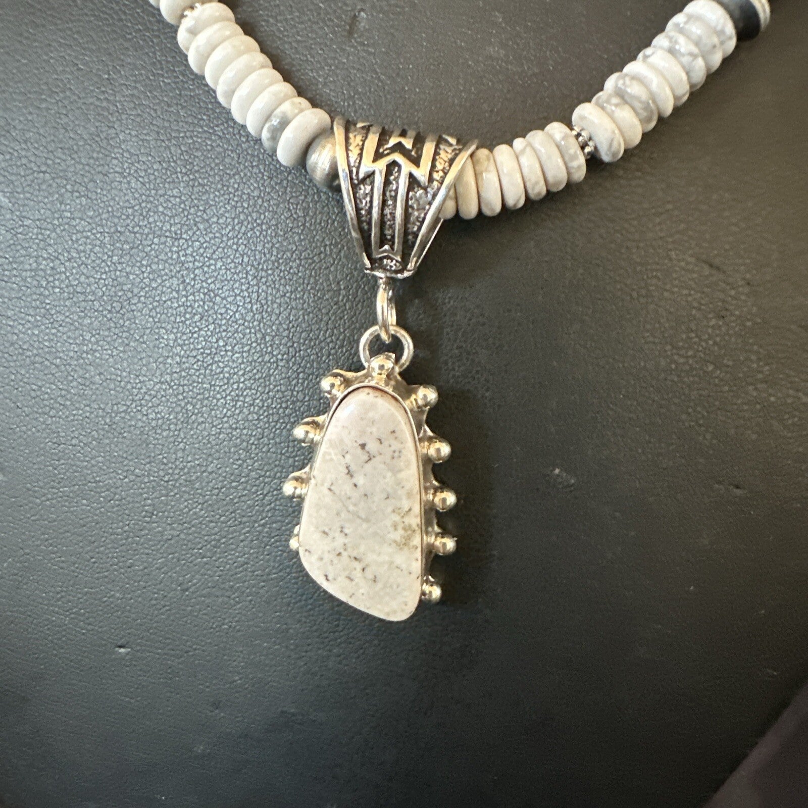 White Buffalo Turquoise Pendant Navajo Pearls Sterling Silver Necklace 22" 18259