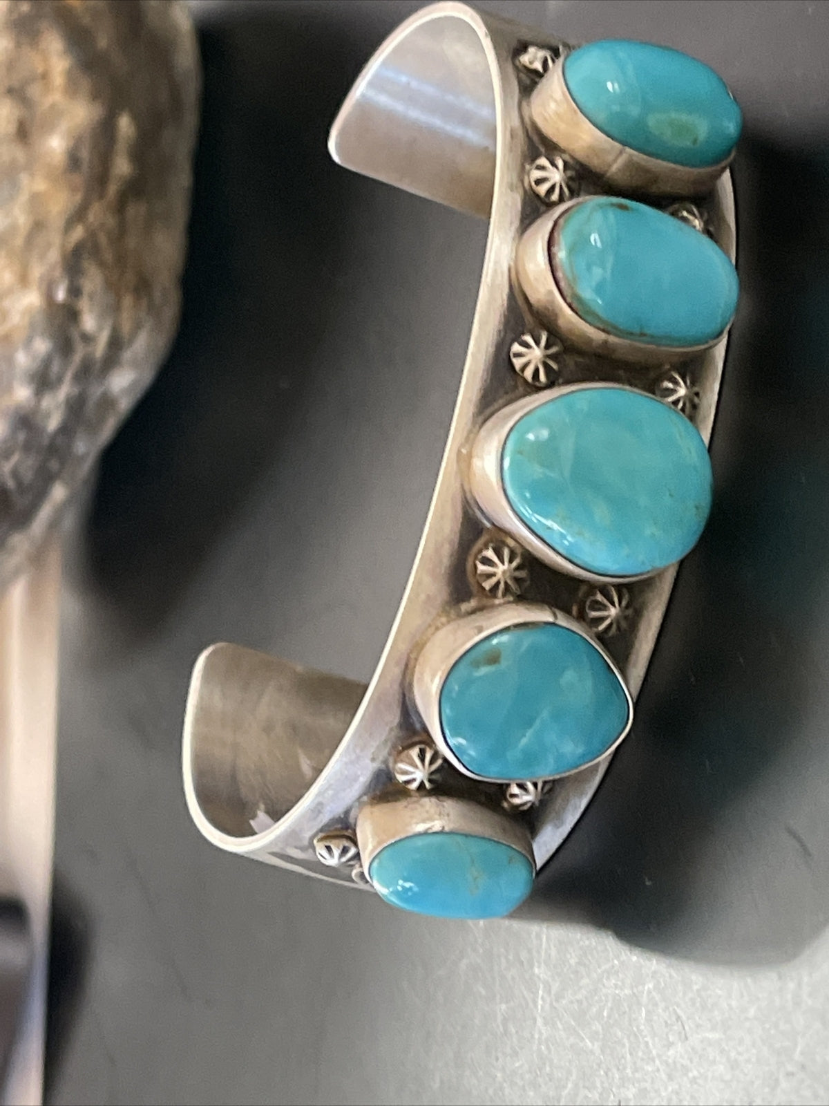 Navajo Sterling Silver Blue Kingman Turquoise Cuff Bracelet 5 Stone HJoe 02051