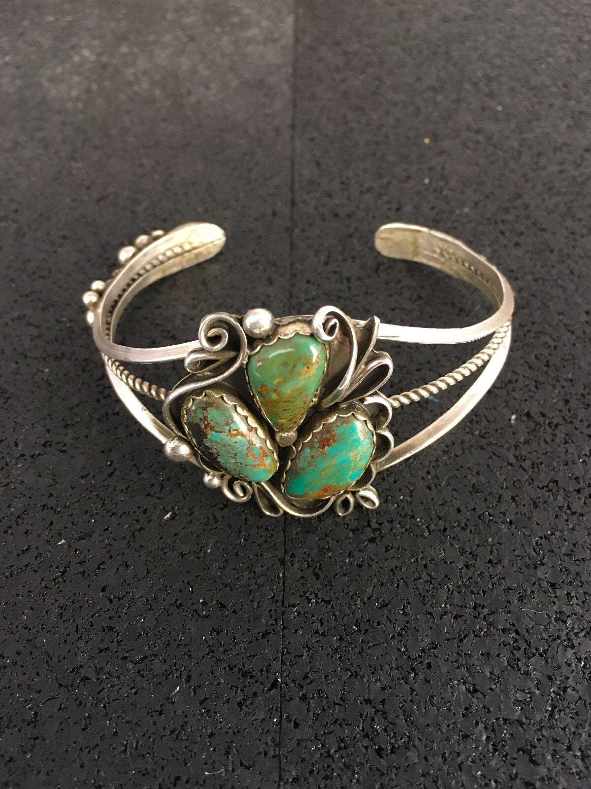 Native American Indian Turquoise Navajo Sterling Silver Bracelet 08845