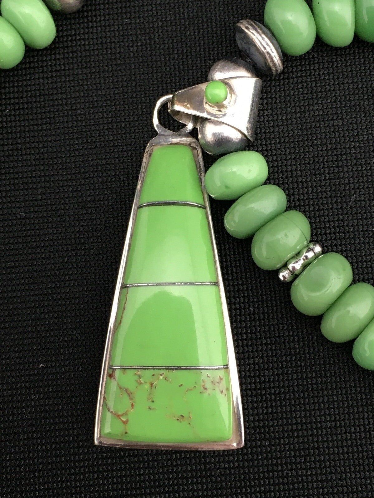 Green Gaspeite Pendant Navajo Pearls Sterling Silver Necklace 22" 01285