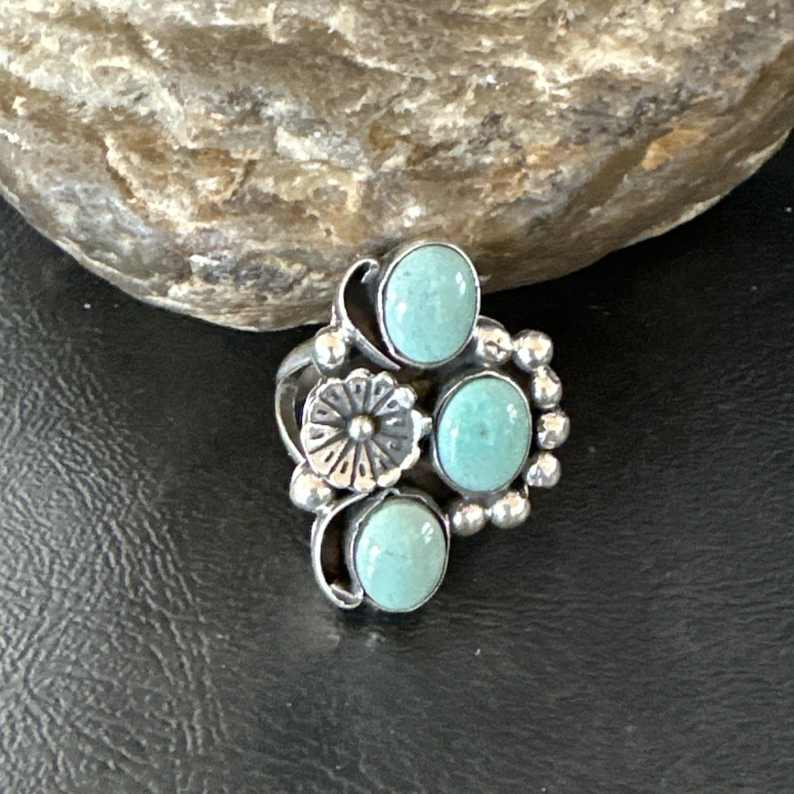 Yazzie Ring Green Turquoise Navajo Sterling Silver Cluster Size 9 19208